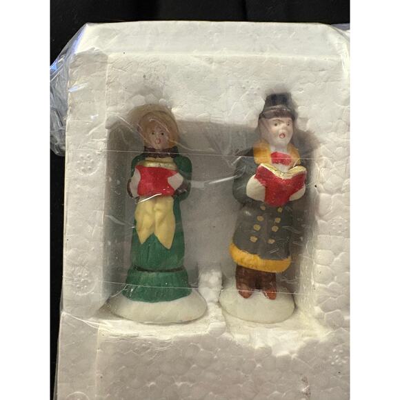 Department 56 Large Set Village Accessories Many Pieces Trees Lights Figurines - Picture 8 of 14